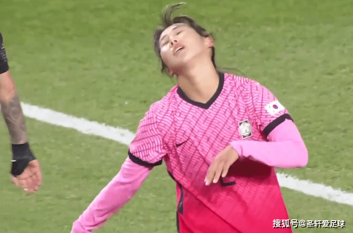 爱游戏官网广州队迎亚洲杯关键赛，训练课后门线救险，媒体盛赞，心理建设被强调的简单介绍