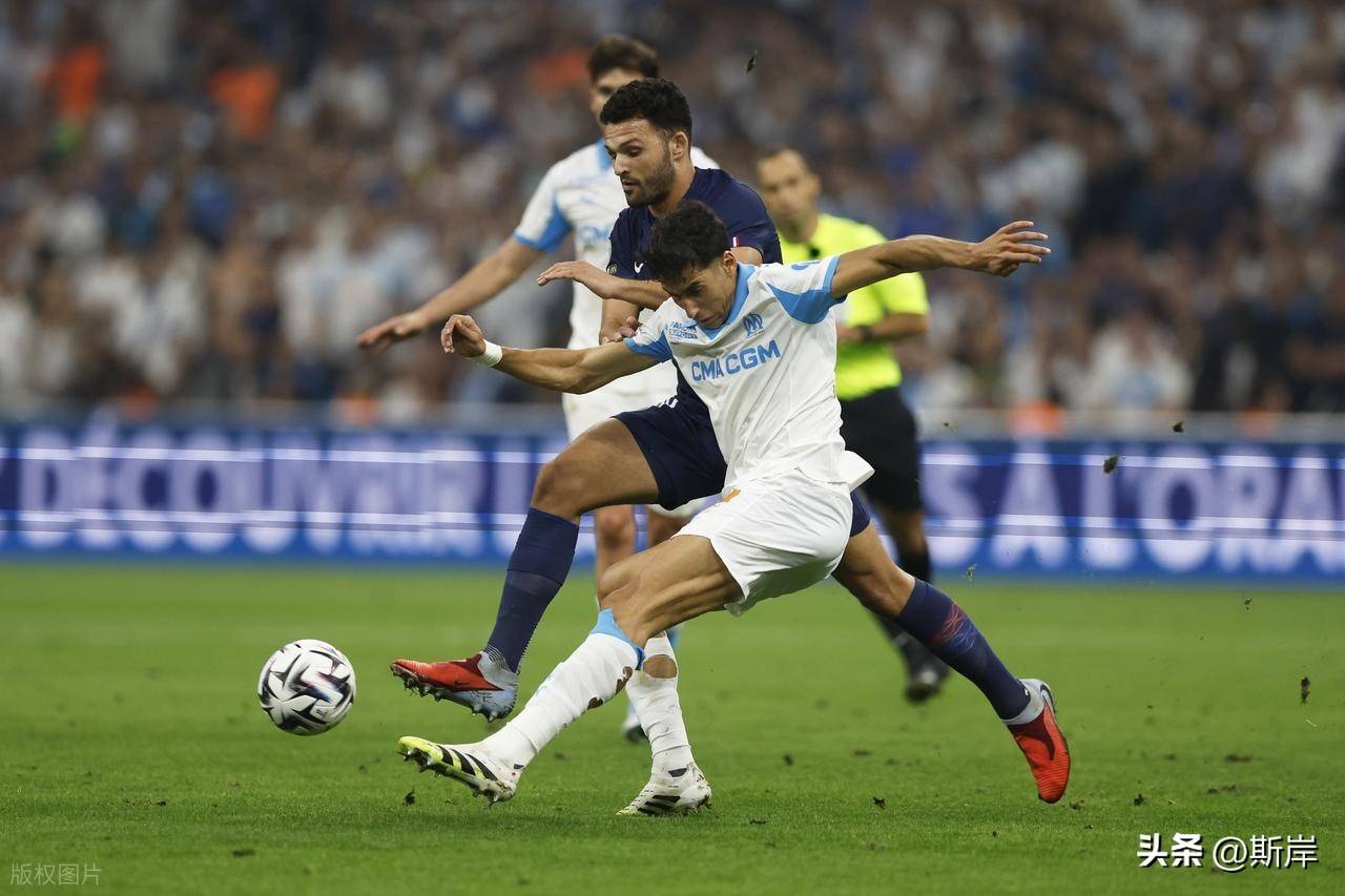 爱游戏包含欧联倒计时,阿贾克斯赛前复出首秀,细节引发关注,震撼外界,赛季目标并未改变的词条